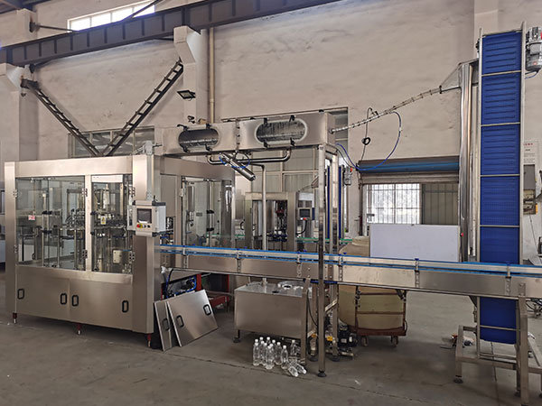 Bottle Drinking Mineral Water Filling Machine