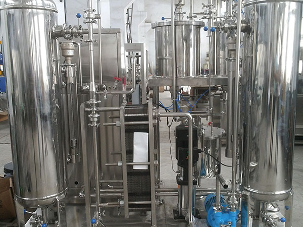 Carbonated Drink Mixer/Carbonator