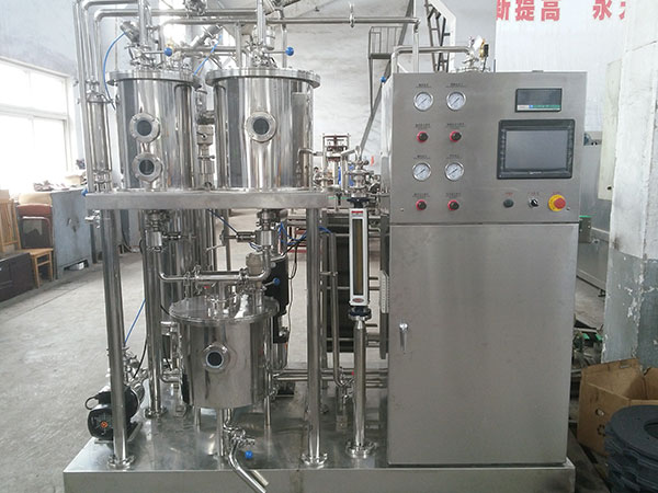 Carbonated Drink Mixer/Carbonator