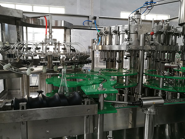 Glass Bottle Sparkling Wine Soda Drink Soda Water Filling Machine