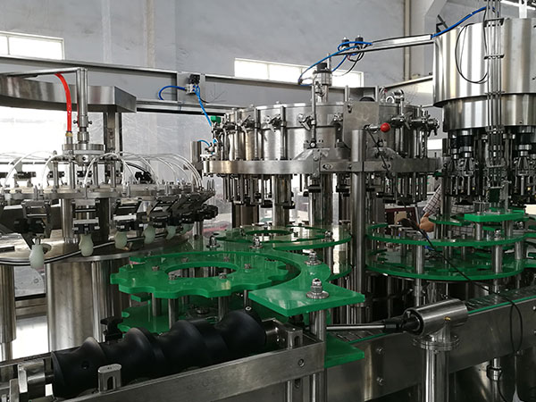 Glass Bottle Sparkling Wine Soda Drink Soda Water Filling Machine